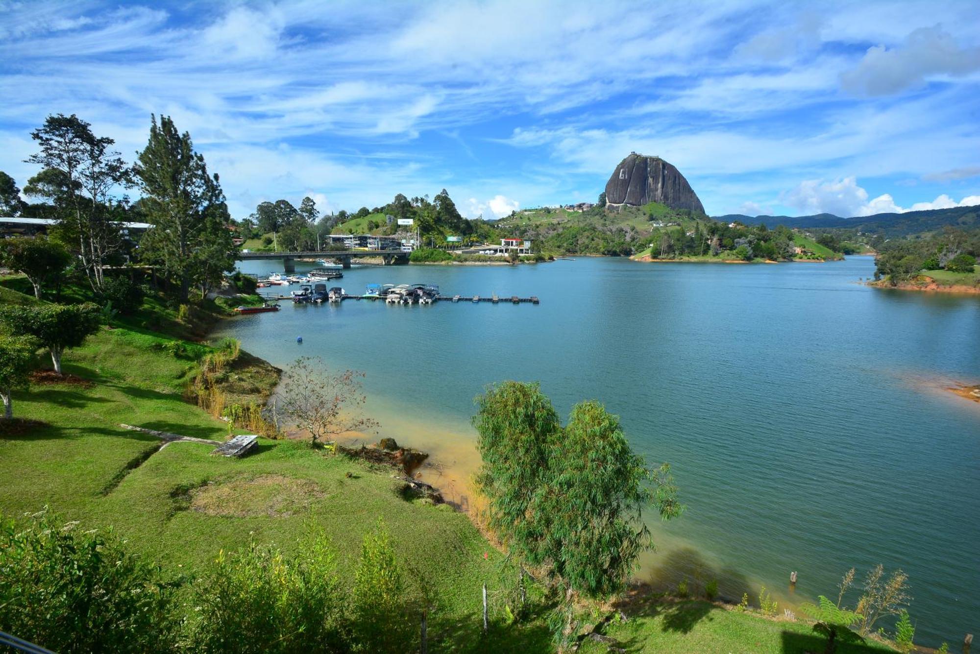 Hotel Campestre Alto Lindo En Guatapé Dış mekan fotoğraf