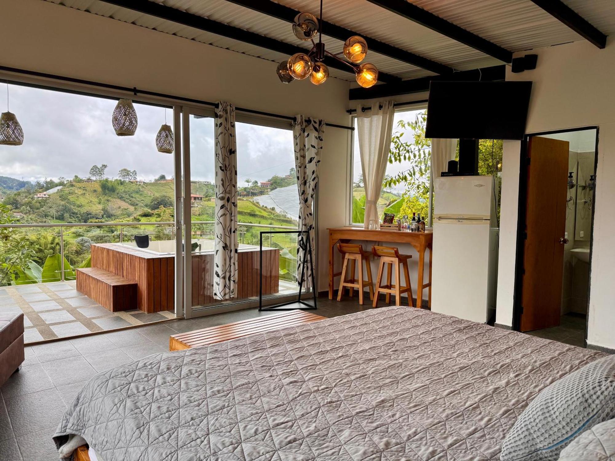 Hotel Campestre Alto Lindo En Guatapé Dış mekan fotoğraf