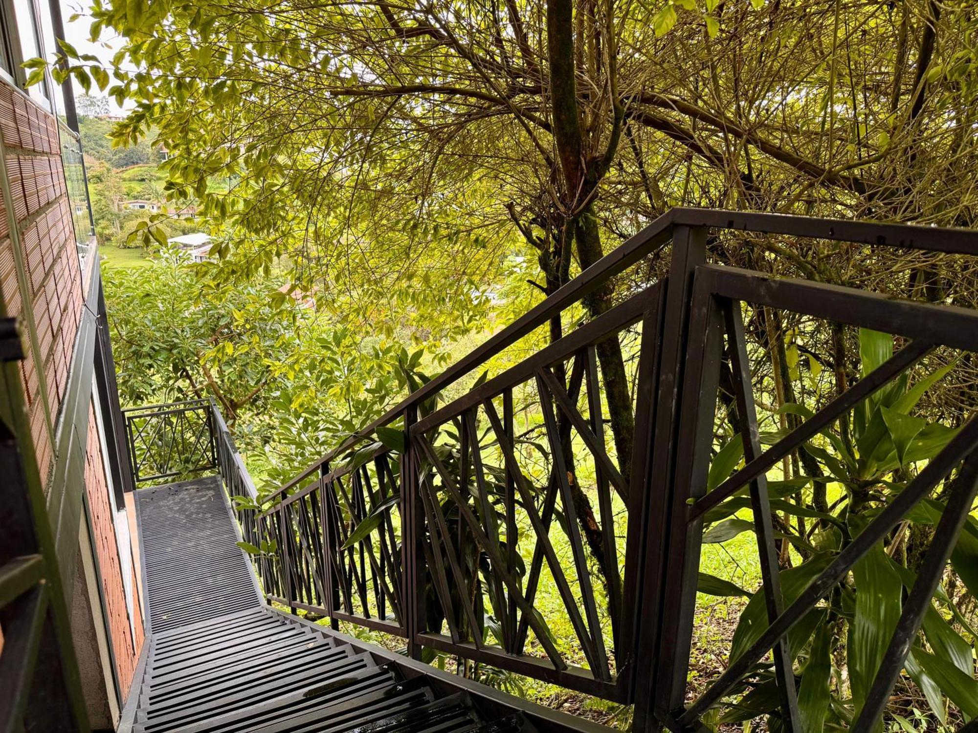 Hotel Campestre Alto Lindo En Guatapé Dış mekan fotoğraf
