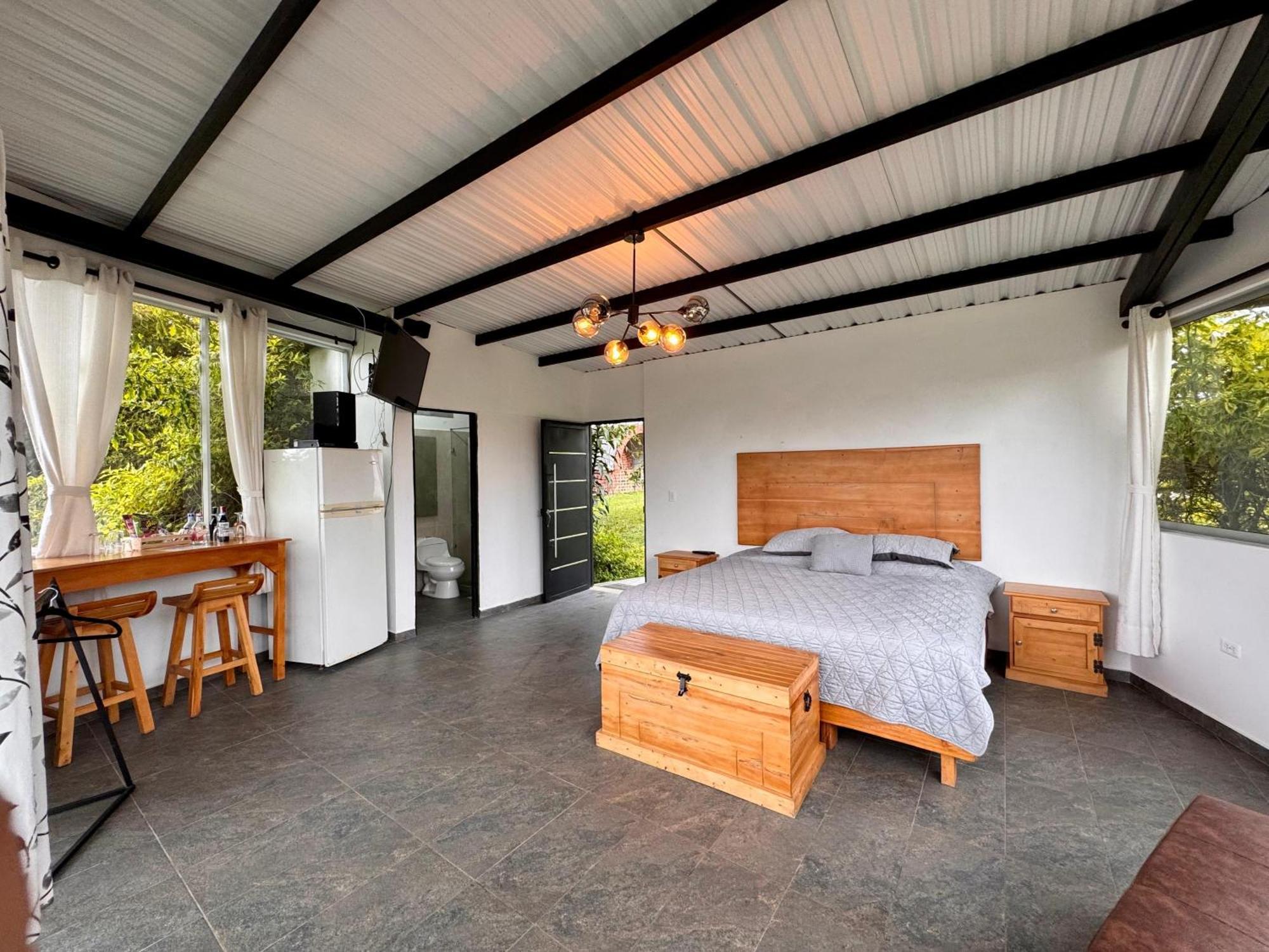 Hotel Campestre Alto Lindo En Guatapé Dış mekan fotoğraf