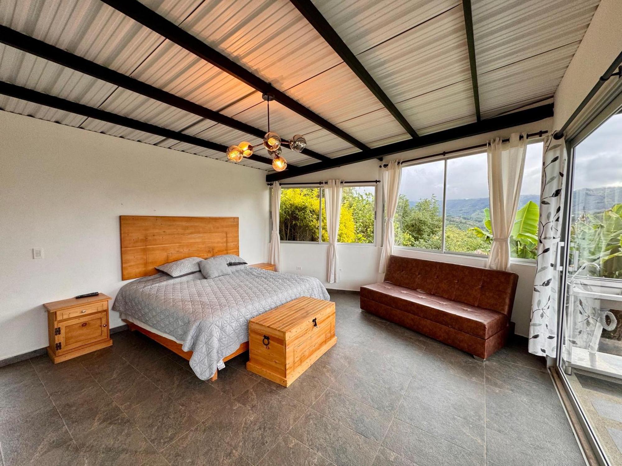 Hotel Campestre Alto Lindo En Guatapé Dış mekan fotoğraf