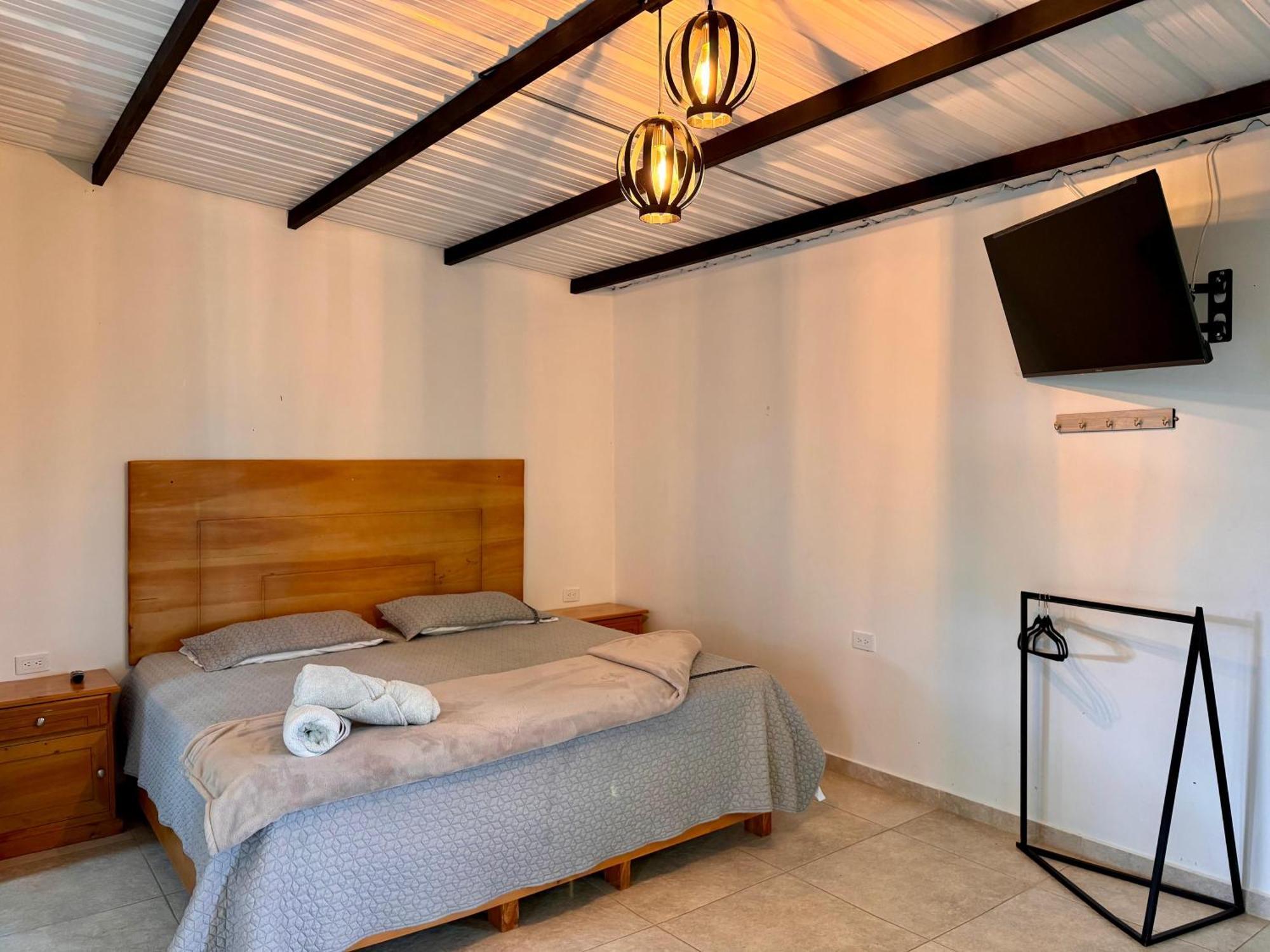 Hotel Campestre Alto Lindo En Guatapé Dış mekan fotoğraf