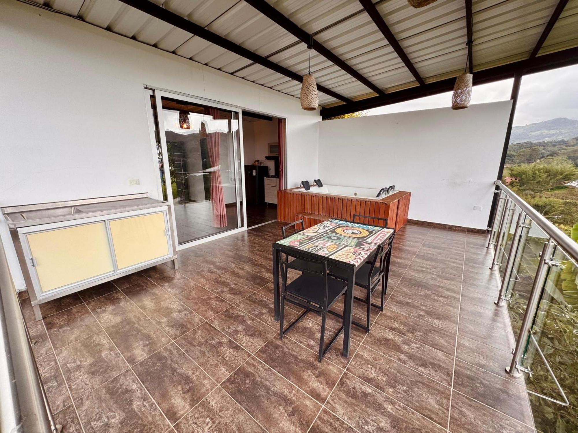 Hotel Campestre Alto Lindo En Guatapé Dış mekan fotoğraf