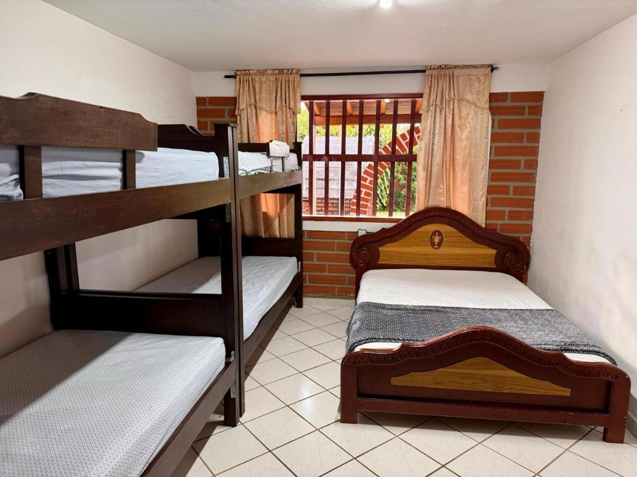 Hotel Campestre Alto Lindo En Guatapé Dış mekan fotoğraf