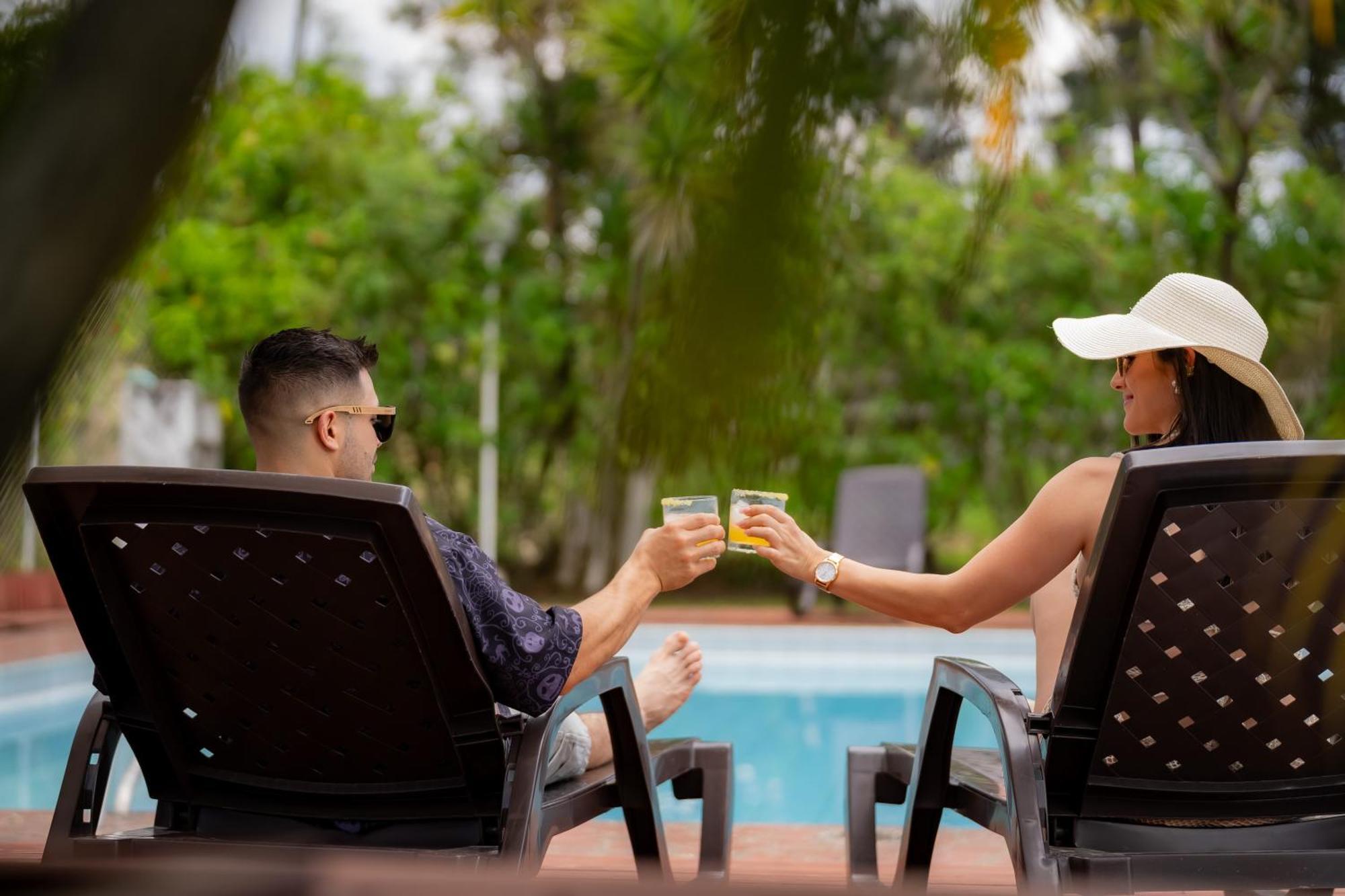Hotel Campestre Alto Lindo En Guatapé Dış mekan fotoğraf